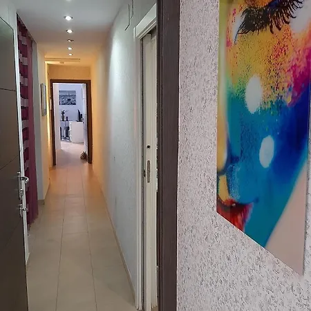 Apartment Modern Flat In