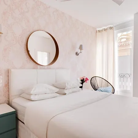 Modern Flat In Apartamento *