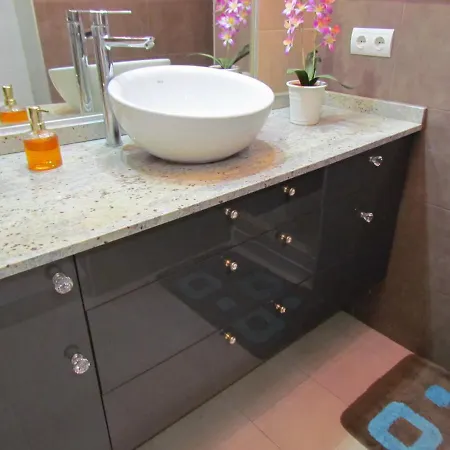 Modern Flat In Apartamento *