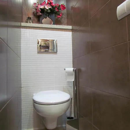 Apartamento Modern Flat In *